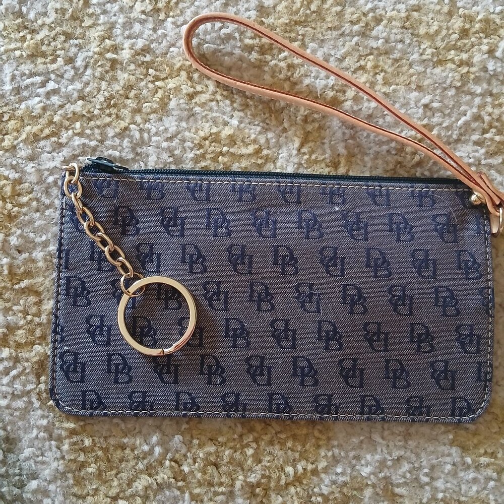 Dooney and Bourke wristlet